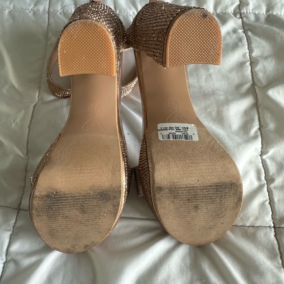 Windsor Rose Gold Bejeweled Heel - Picture 4 of 8